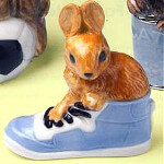 Wade Ceramics Boots the Rabbit
